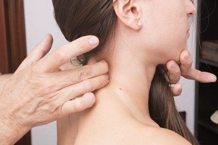 Pinched Nerve in Neck: Causes, Symptoms, Treatment