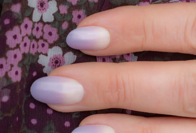 purple nails