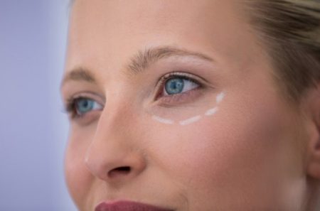 patient before upper blepharoplasty surgery