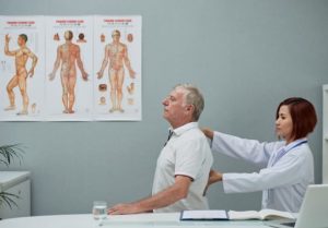 Does Scoliosis Get Better Over Time? Understanding Progression and Treatment Illustration of a curved spine showing scoliosis